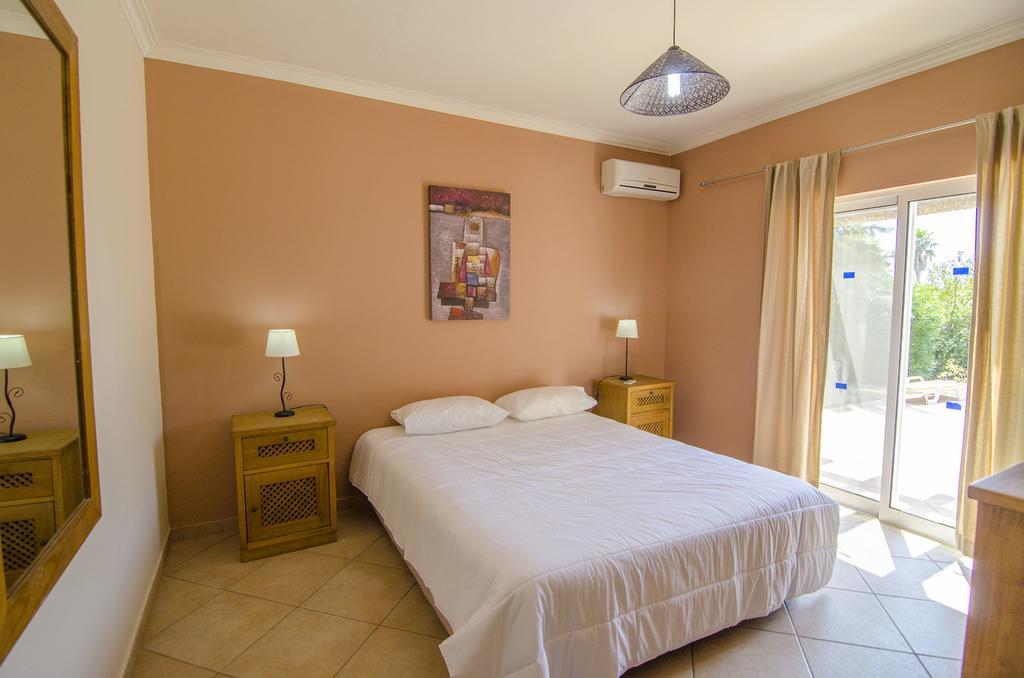 Villa Anita Quarteira Luaran gambar